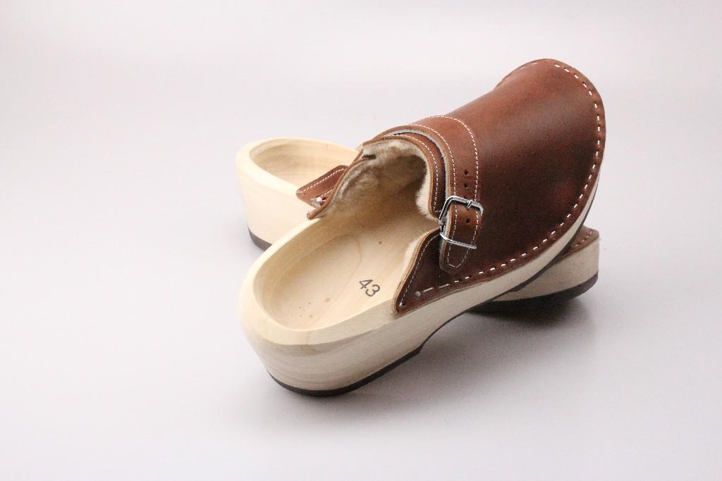 Holzschuh in Leder mit Schaffell gefüttert-35-b
