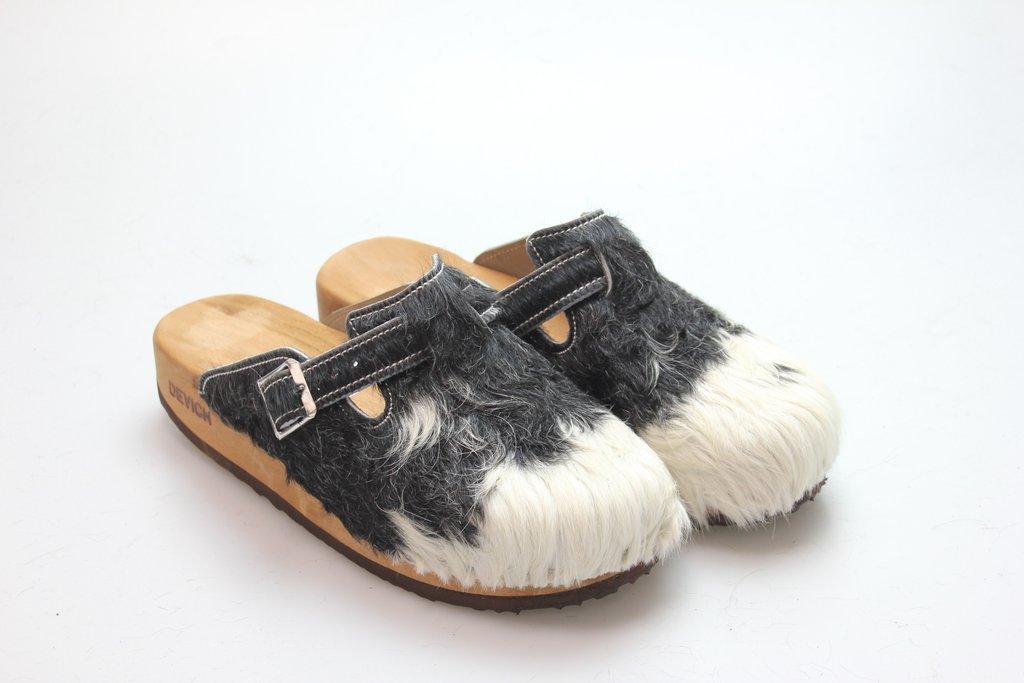 Clogs mit Keilsohle in Fell