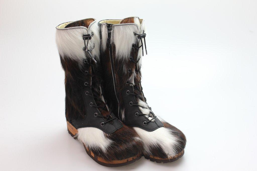 Schürstiefel niedrig in Fell
