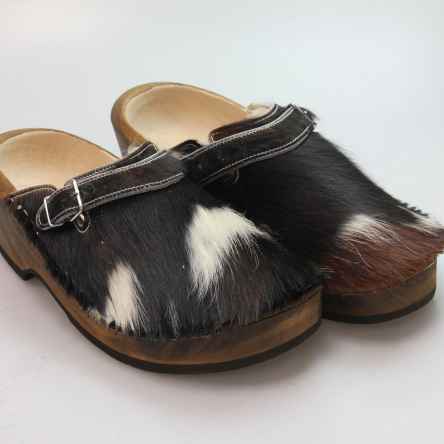 https://holzschuhe.at/en/shop/category/wooden-shoes-with-fur