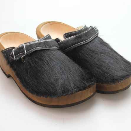 https://holzschuhe.at/de/shop/kategorie/holzschuhe-in-fell
