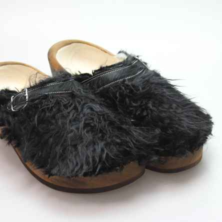 https://holzschuhe.at/de/shop/kategorie/holzschuhe-in-fell