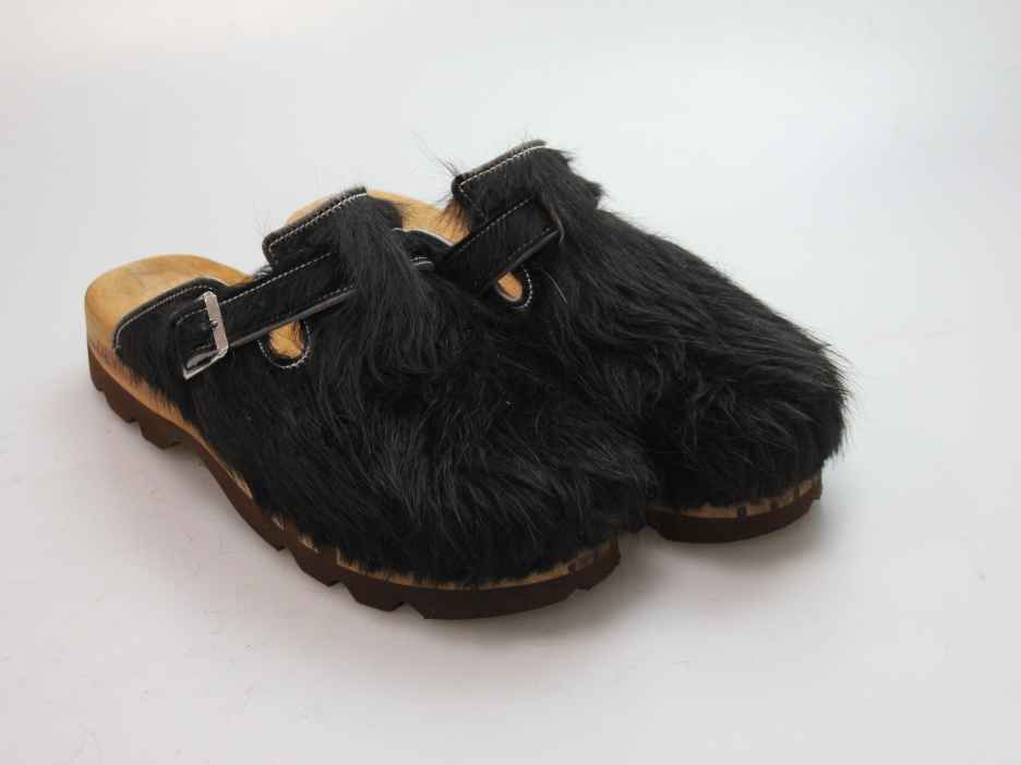 Bewegliche Clogs für Herren in Fell