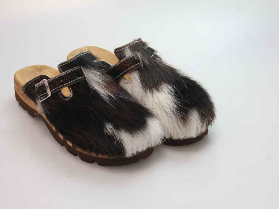 Bewegliche Clogs für Herren in Fell