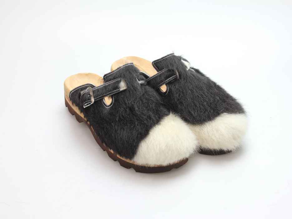 Bewegliche Clogs für Herren in Fell