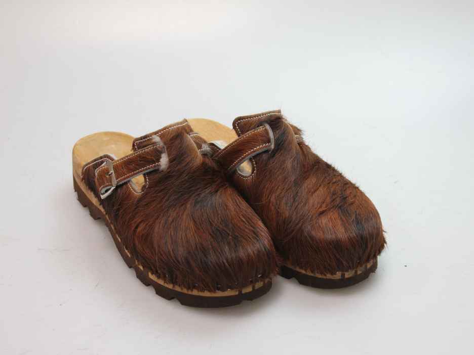 Bewegliche Clogs für Herren in Fell gefüttert