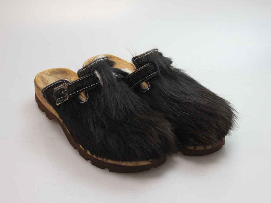 Bewegliche Clogs für Herren in Fell gefüttert