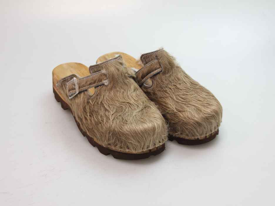 Bewegliche Clogs für Herren in Fell gefüttert