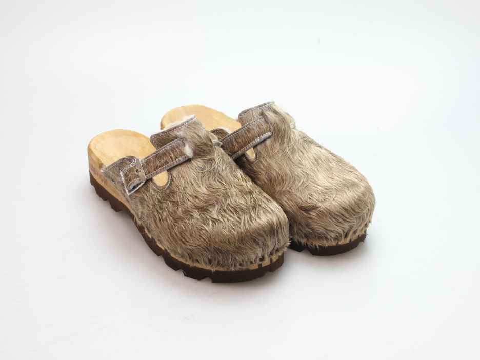 Bewegliche Clogs für Herren in Fell gefüttert