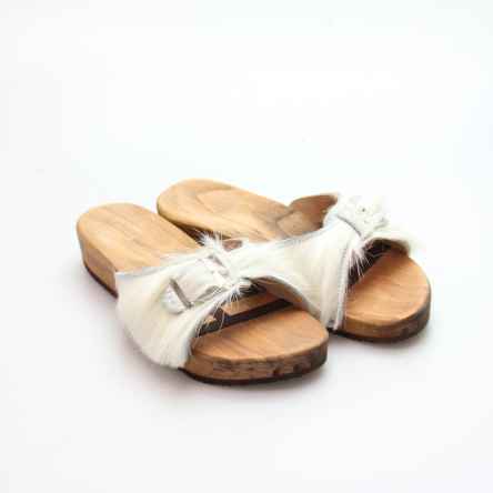 https://holzschuhe.at/de/shop/kategorie/sandalen
