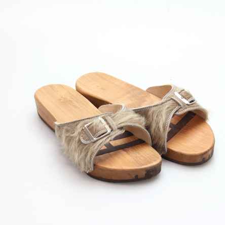 https://holzschuhe.at/de/shop/kategorie/sandalen
