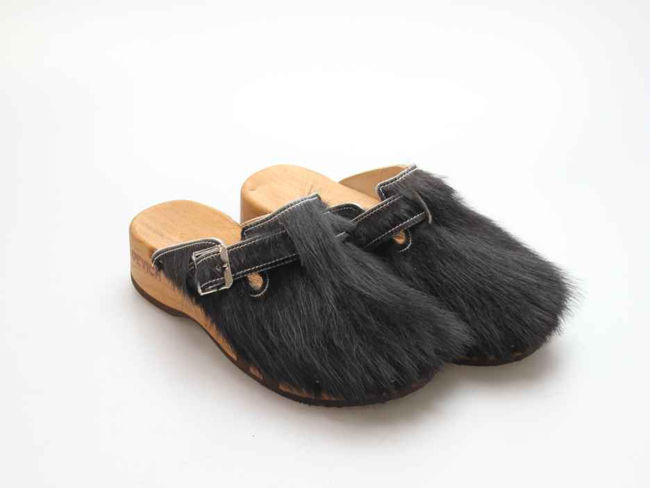 Bewegliche Clogs für Damen in Fell