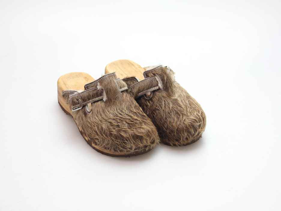 Bewegliche Fellclogs für Damen gefüttert