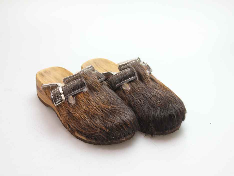 Bewegliche Fellclogs für Damen gefüttert