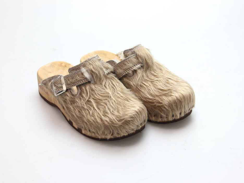 Bewegliche Fellclogs für Damen gefüttert