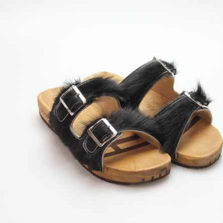 https://holzschuhe.at/de/shop/kategorie/sandalen
