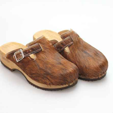 https://holzschuhe.at/de/shop/kategorie/clogs-in-fell