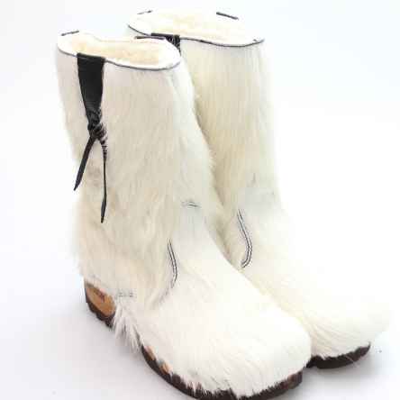 https://holzschuhe.at/en/shop/category/boots