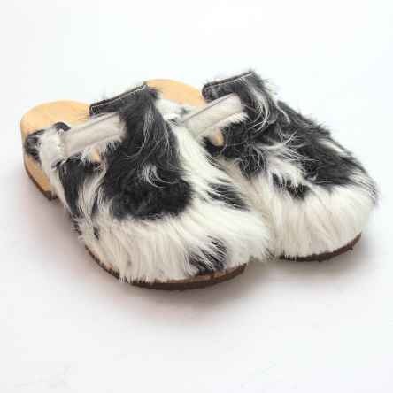 https://holzschuhe.at/de/shop/kategorie/clogs-in-fell